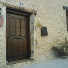 Casa Rural Calle Real. San Esteban de Gormaz. Soria. Puerta entrada 2